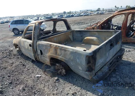 2000 Chevrolet Silverado 1500 Ls from USA, damaged, VIN 1GCEC14V9YZ153332